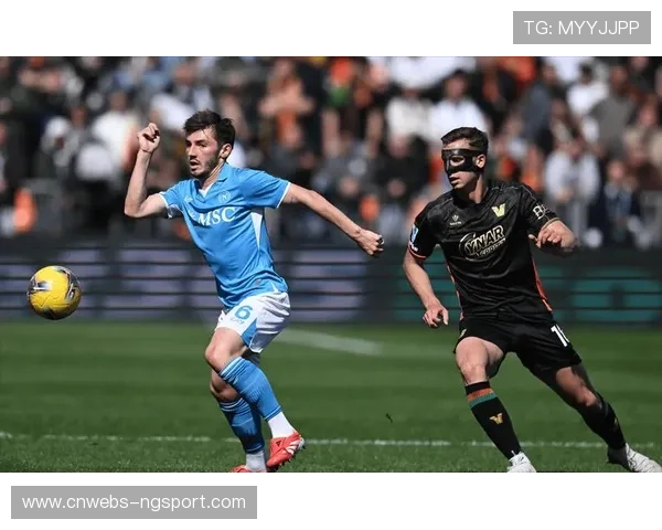 维罗纳对阵帕尔马，保级六分战关键